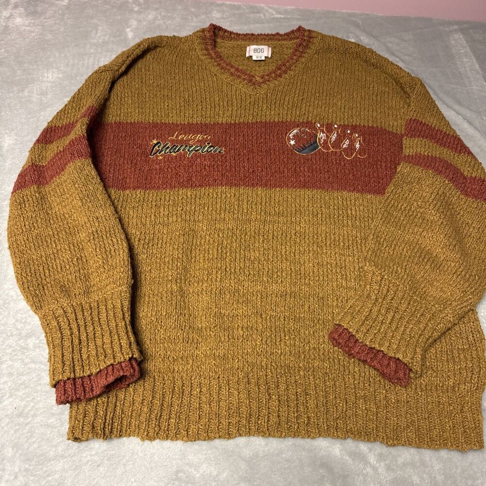 Urban Outfitters BDG Tan Oversized Bowling League Champion Sweater Women Medium